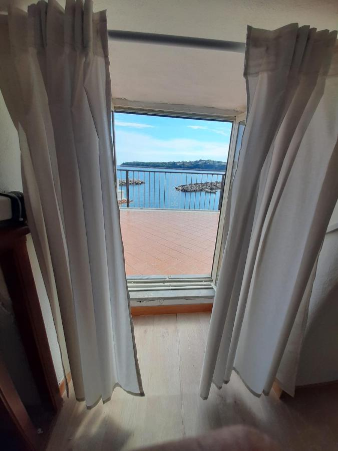 Apartamento Residenza Mena Marina Corricella Procida Exterior foto